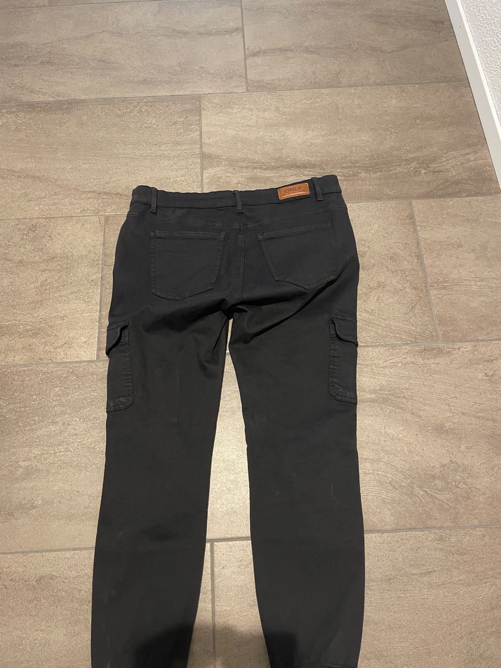 Only Pantalons: ONLY Hose | 42/30 – Neuf (Voir description) à Niederrohrdorf par jasmiinw 2