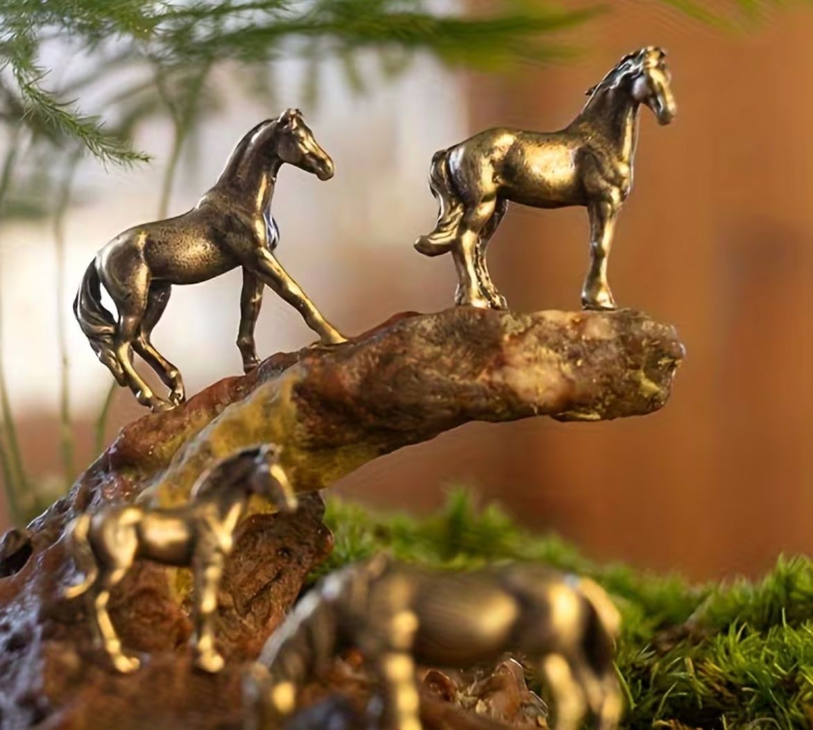 Statuette: 4er Set Miniatur-Pferde aus Metall – Nuovo e nell'imballaggio originale da Langenthal venduto da Seelenfreunde 3