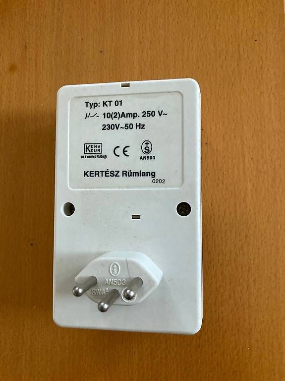 Composants électroniques: Schaltuhr, Timer – D'occasion à Liebefeld par justasmile 1