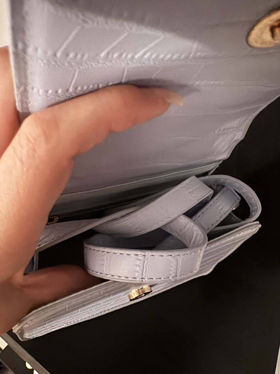 Taschen für Damen: Handtasche hellblau mit Umhängeband – Gebraucht aus Dietikon von tat_6hrc 6