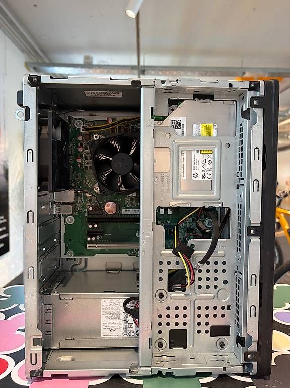 PCs: Geprüfter Office-PC | Intel i5, 16GB RAM, Windows 11  – Gebraucht aus Basel von Junior_Store 3