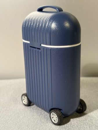 tolles Maniküre Set in Rollkoffer Blau  - Koffer mit Rollen