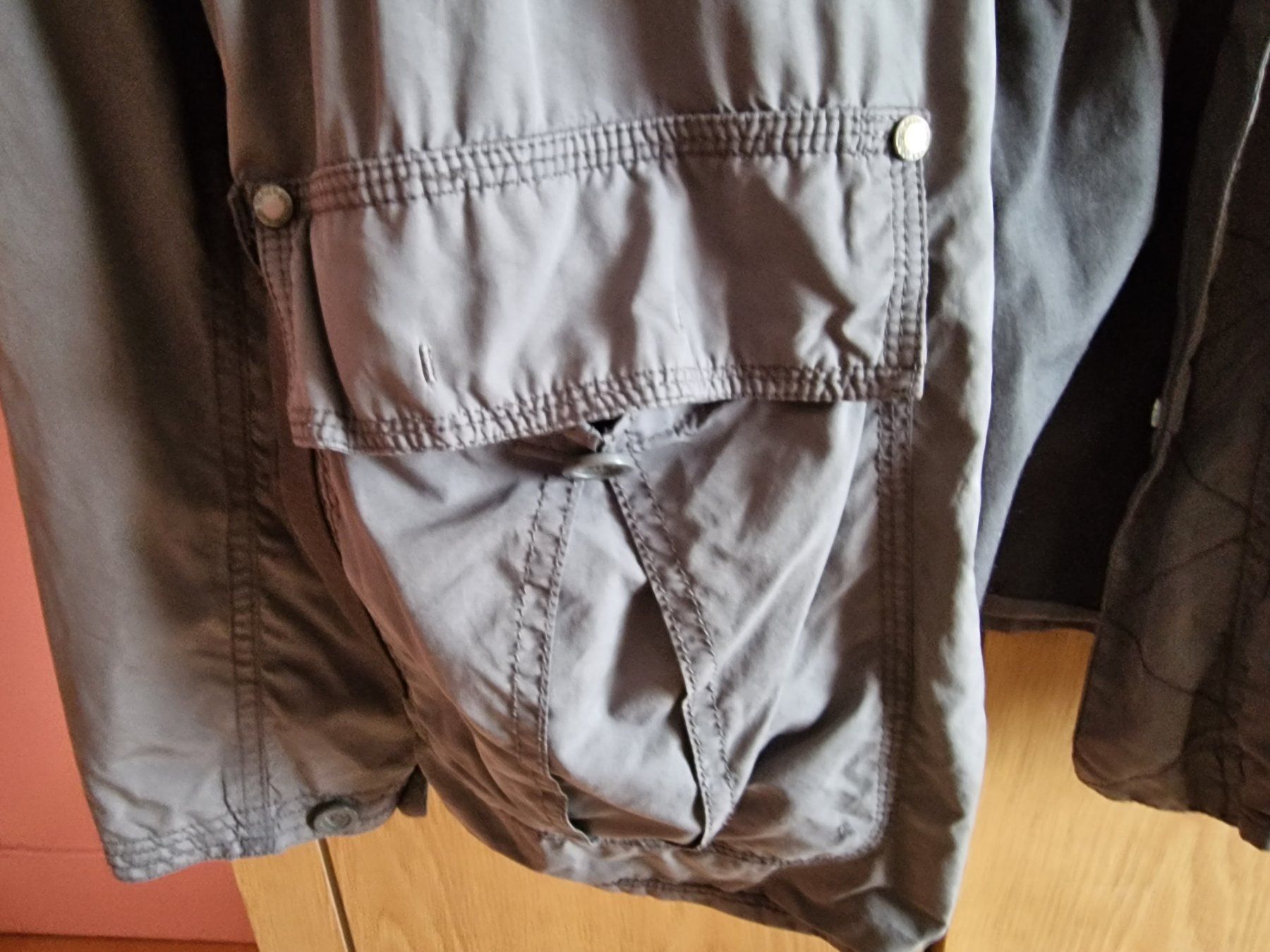 Gin Tonic Giacche: Gin Tonic Jacke Gr.M – Usato da Zihlschlacht venduto da Artemis92 3