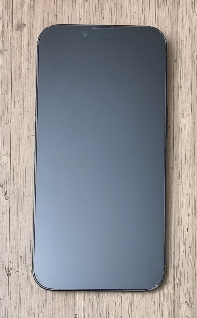 Apple Telefoni cellulari / Smartphones: iPhone 14 128 GB Speicher 6.1 " Display Midnight black – Usato da Thalwil venduto da Kja69 2