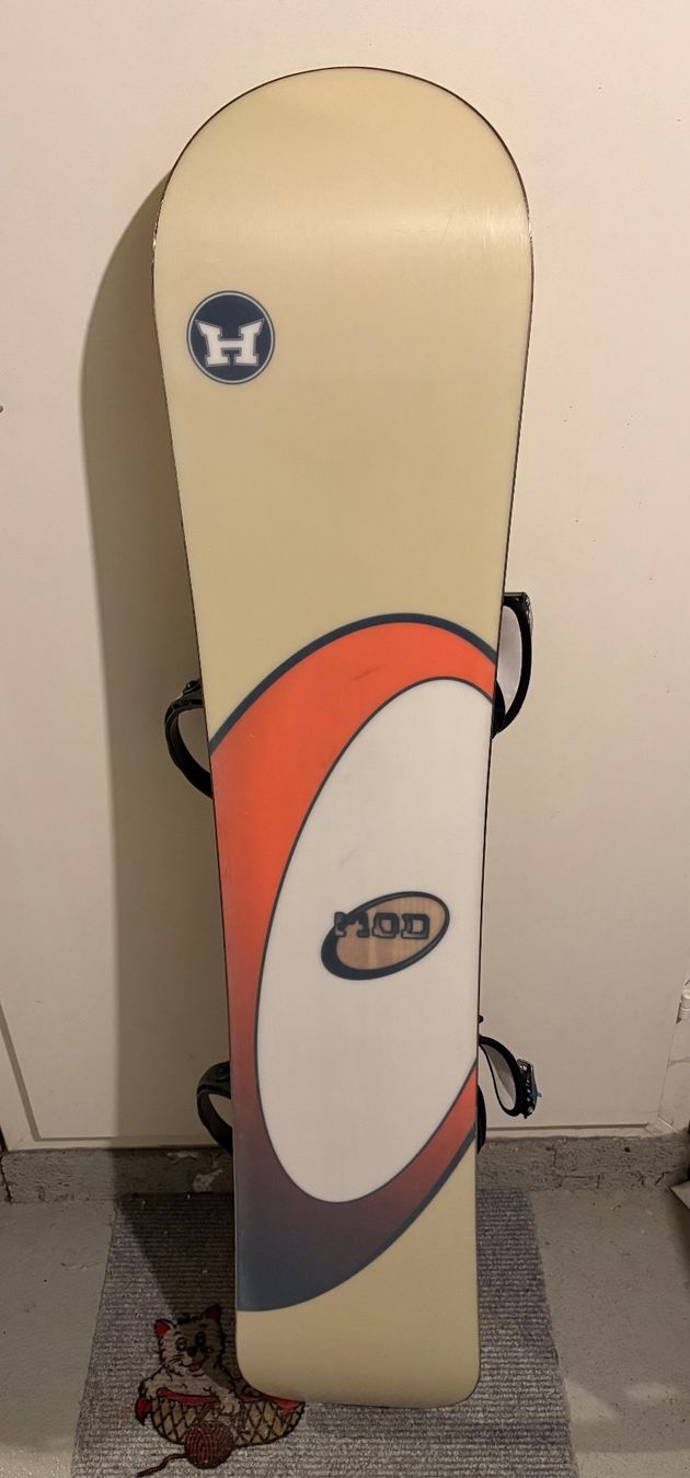 Board: Snowboard 142 cm – Usato da Belp venduto da mikemaru 1