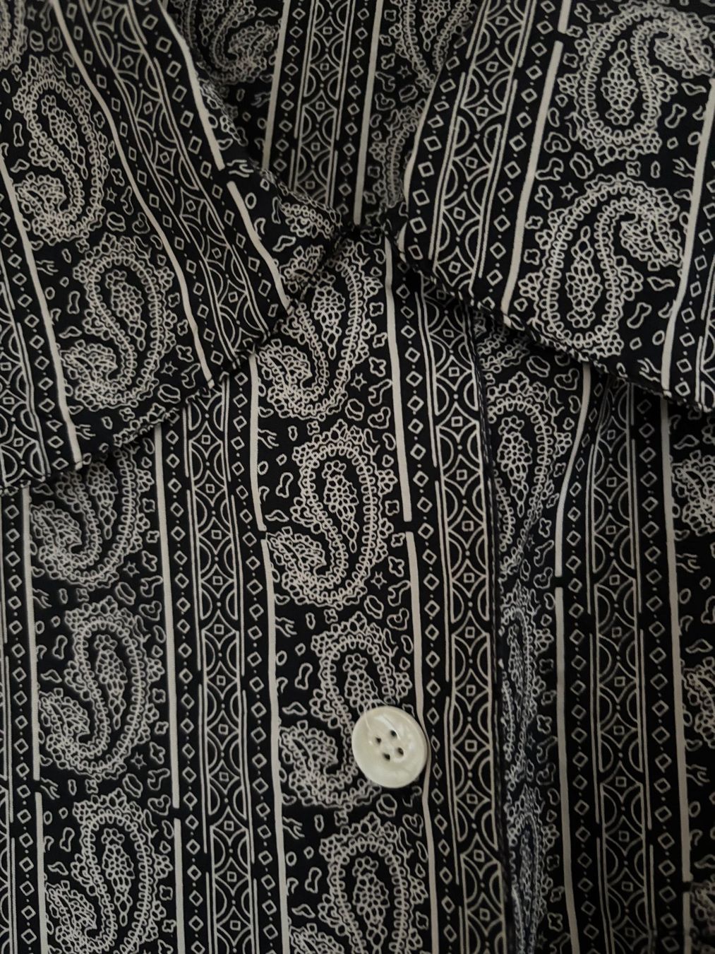 Blusen: Seidenbluse The Legend Paisley Muster – Gebraucht aus Jegenstorf von Hibiscus11 1