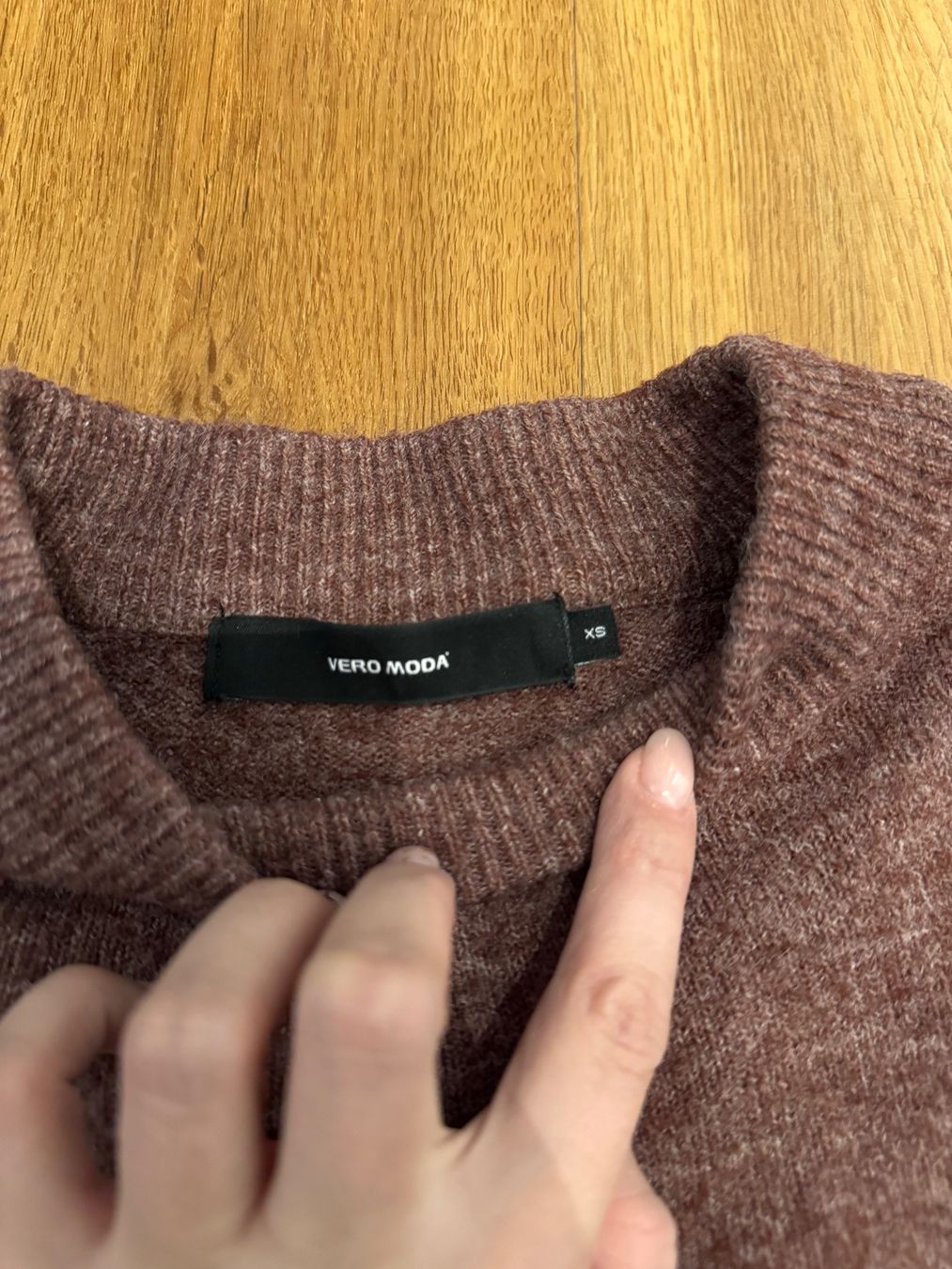 Maglioni & Felpe: Basic Pullover bordeaux Vero Moda Gr. XS – Usato da Rothrist venduto da Fondgruebe 1