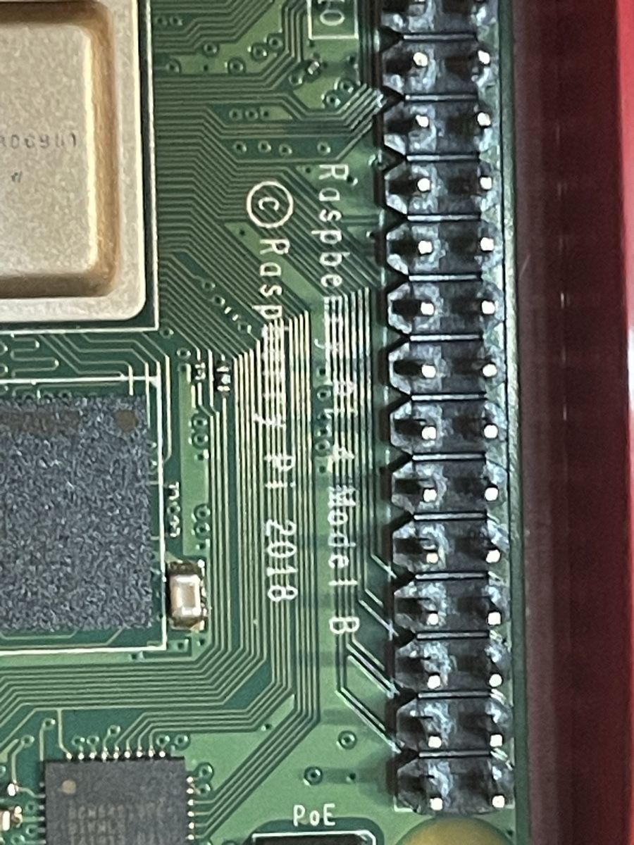 Raspberry Pi PC: Raspberry Pi 4 Model B (2GB) Komplettset – Usato da Wädenswil venduto da dai_2bcv 4