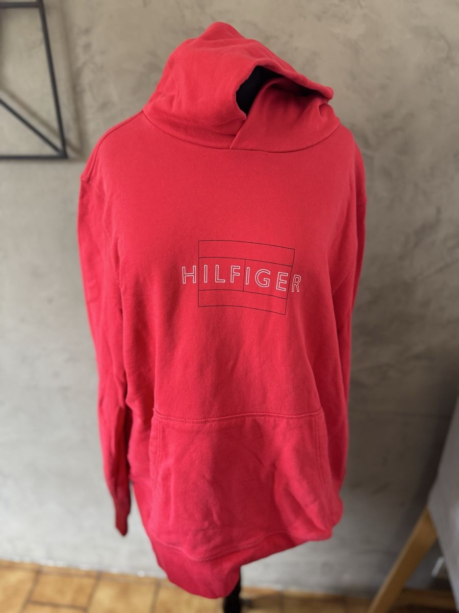 Tommy Hilfiger Pullover & Sweatshirts: Pull Tommy Hilfiger Rouge XXL mais plus Xl – Gebraucht aus Veyrier von kimedovapa