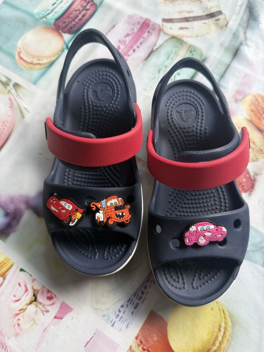 Scarpe per ragazzi: Crocs Sandals Navy Blue Size 10 – Usato da Adliswil venduto da cla_9qpg
