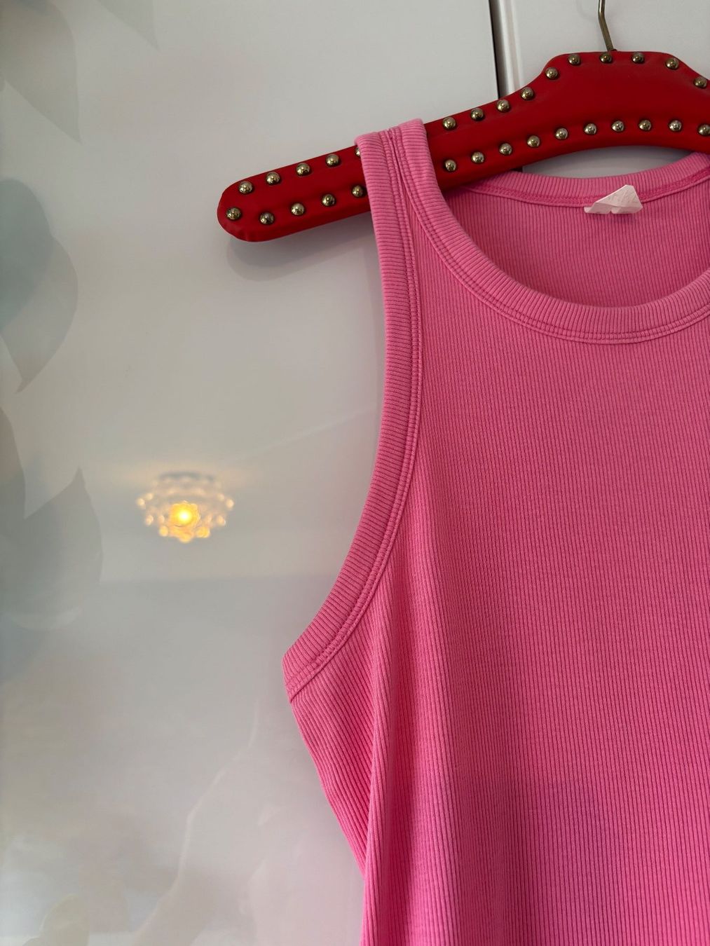Arket Tops: ARKET pinkes Tanktop Gr. M – Gebraucht aus Zürich von missmodernage 1