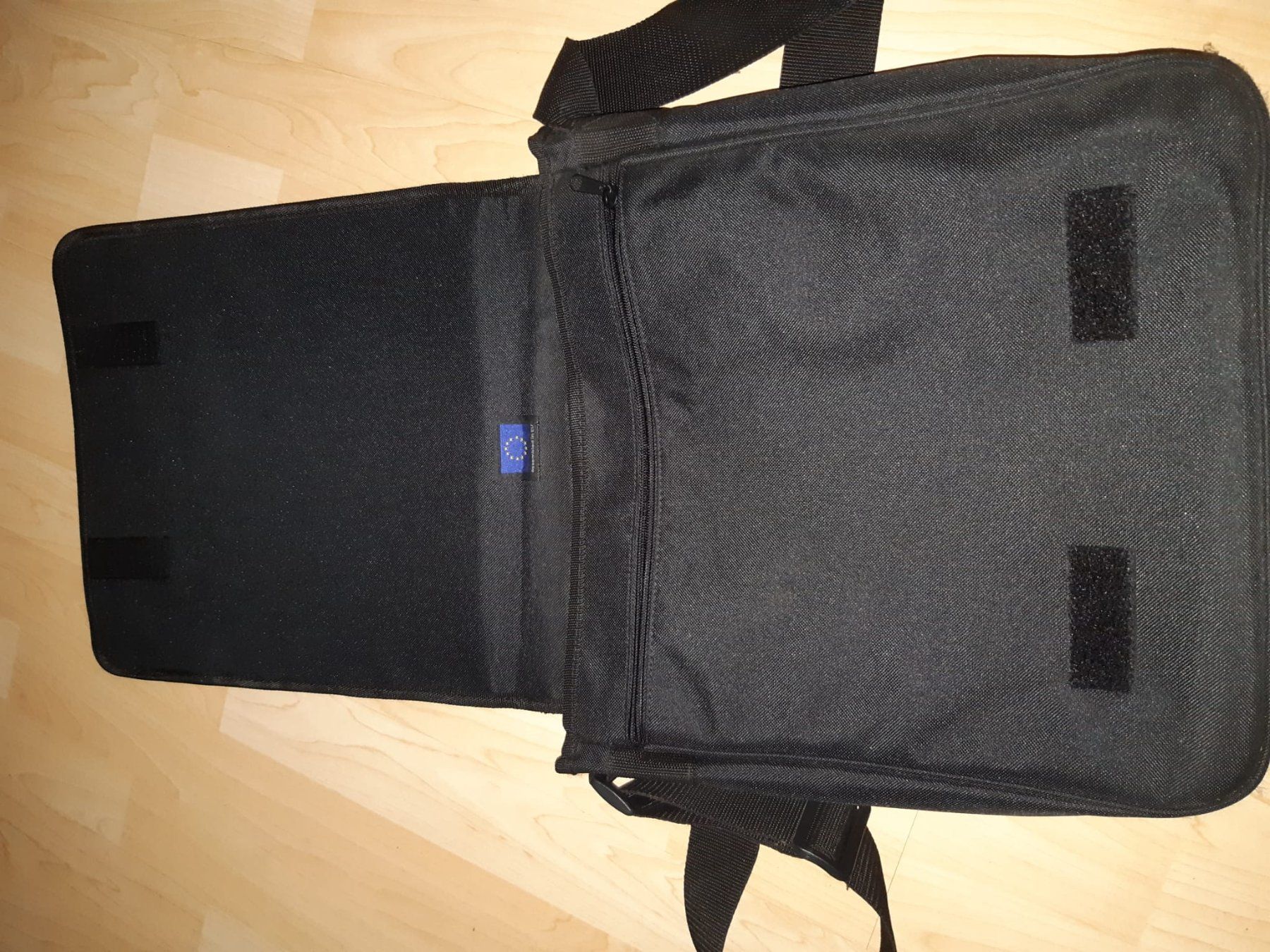 Borse: 2 REISETASCHE – Usato da sachseln venduto da soficool
