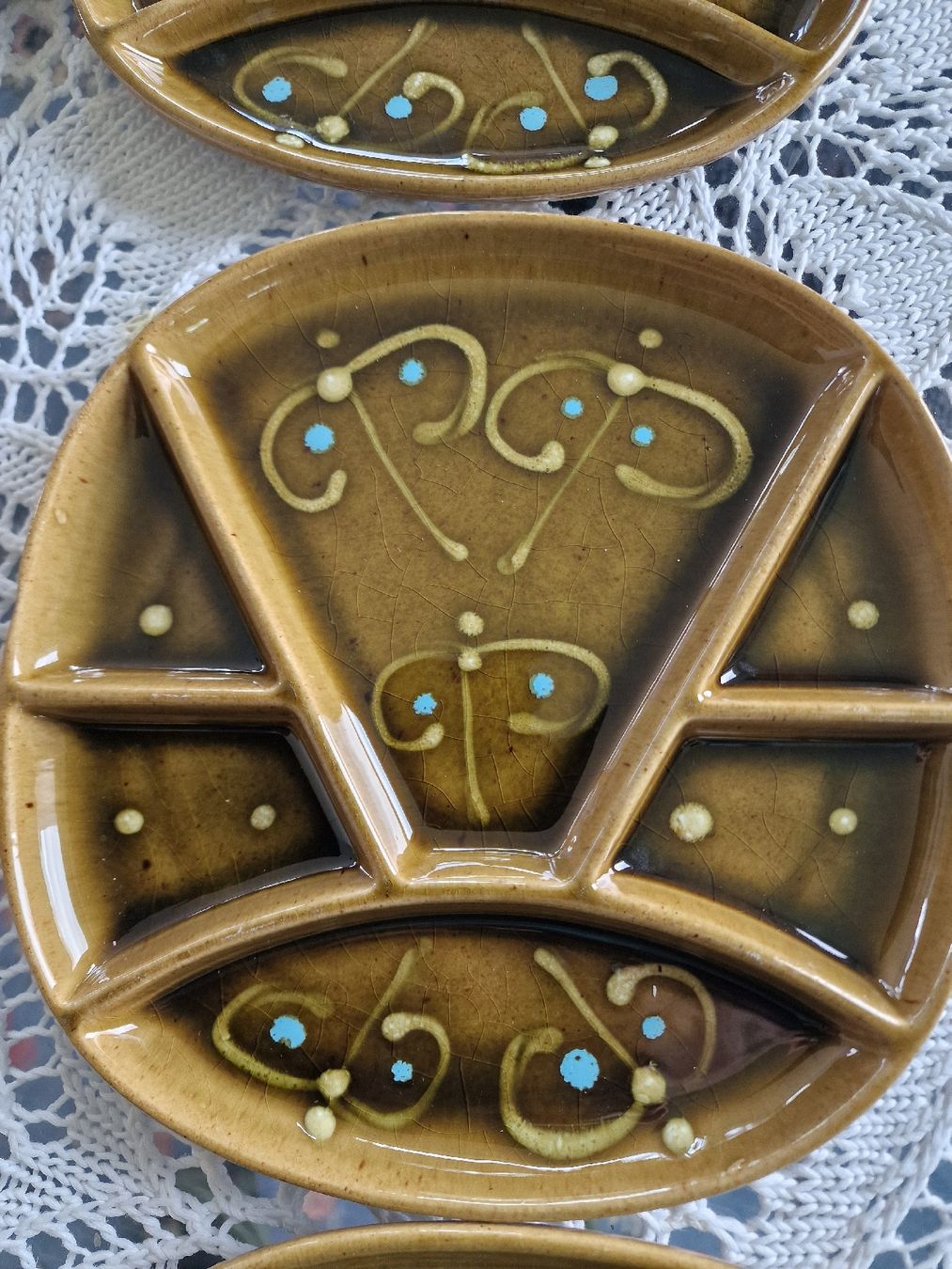Piatti: assiettes vintage 70s ceramic  – Usato da versoix venduto da 928 2