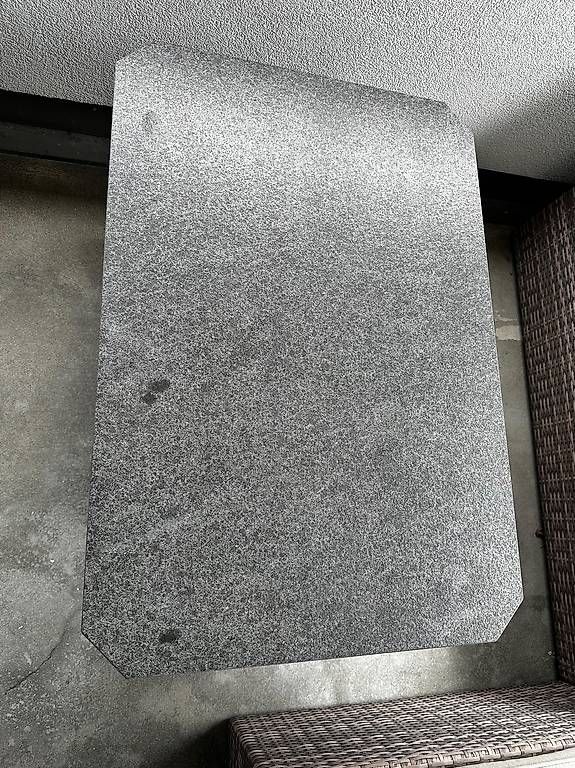 Tavoli: Loungetisch / Gartentisch mit Granitplatte – Usato da Thun venduto da Bella_Kohler 2