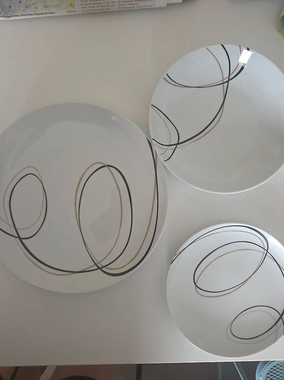 Set di piatti: Teller Set 6 Personen – Usato da Wängi venduto da Bibo4.