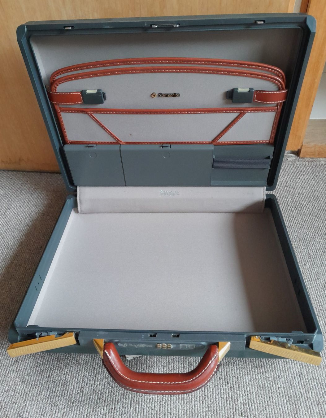 Samsonite Valigie & Borse: Aktenkoffer Samsonite – Usato da Samstagern venduto da Karibik64