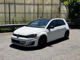 VW Golf 7 - 2.0 TSI GTI Performance DSG