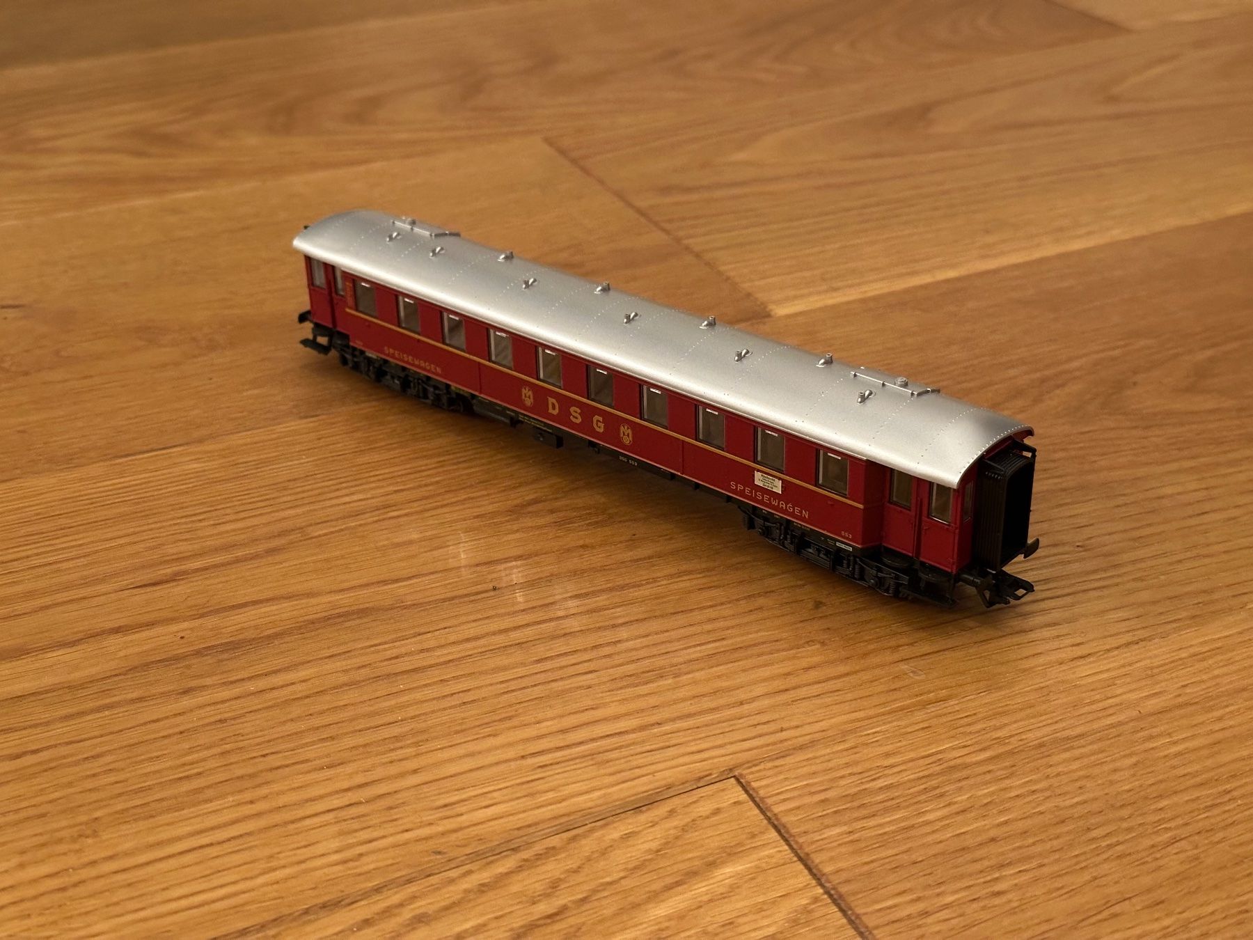 Märklin Modellini di ferrovie: Märklin H0 Speisewagen DSG – Usato da Basel venduto da sstube91