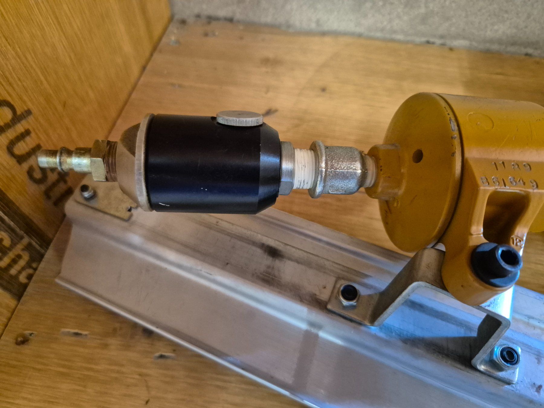 Bostitch Tutte le macchine: Bostitch 80 Nagler – Usato da Stein AR venduto da Bienli4 4