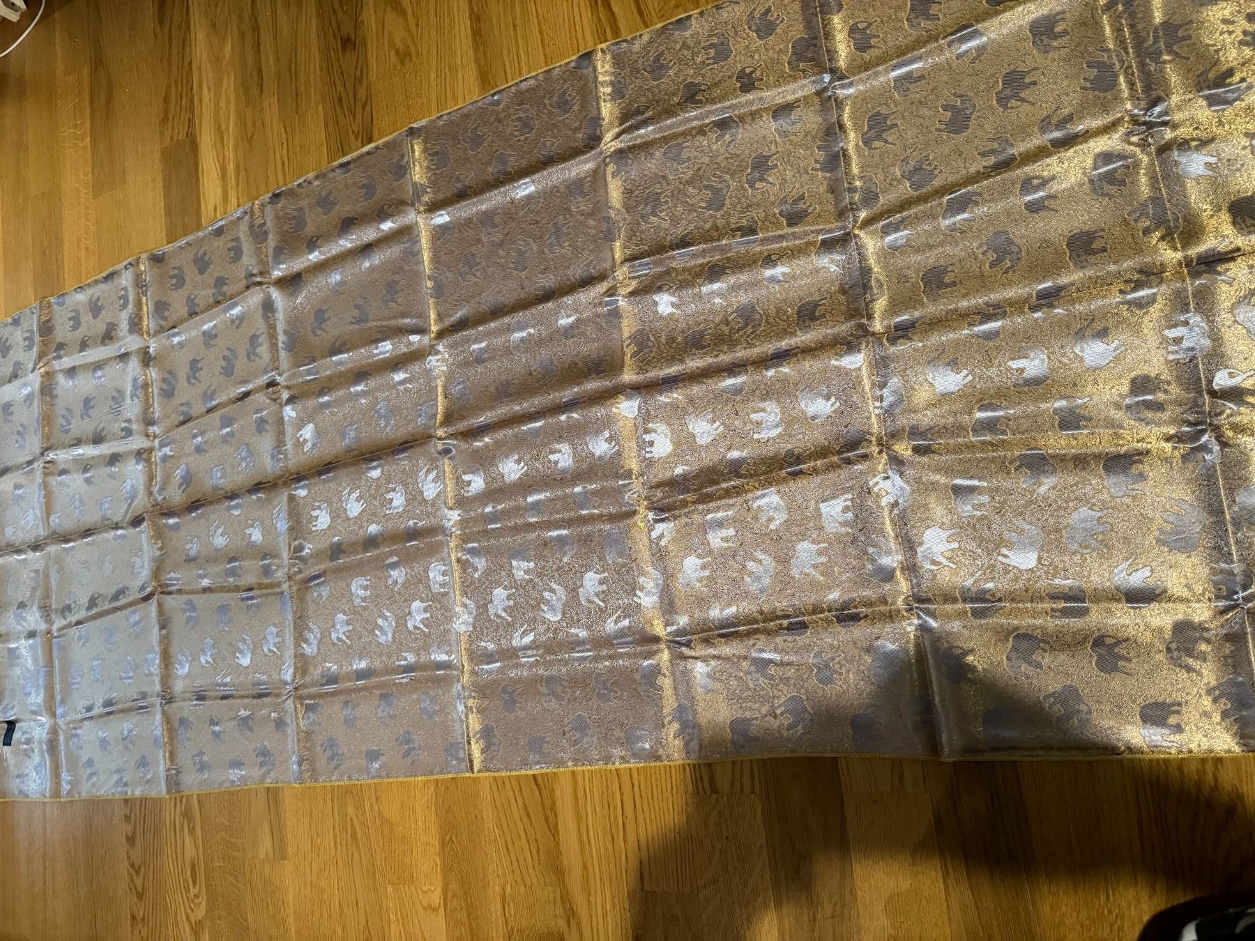 Foulard & Sciarpe: Schal/Tuch Handgemacht – Usato da Rapperswil SG venduto da Boadioz 1