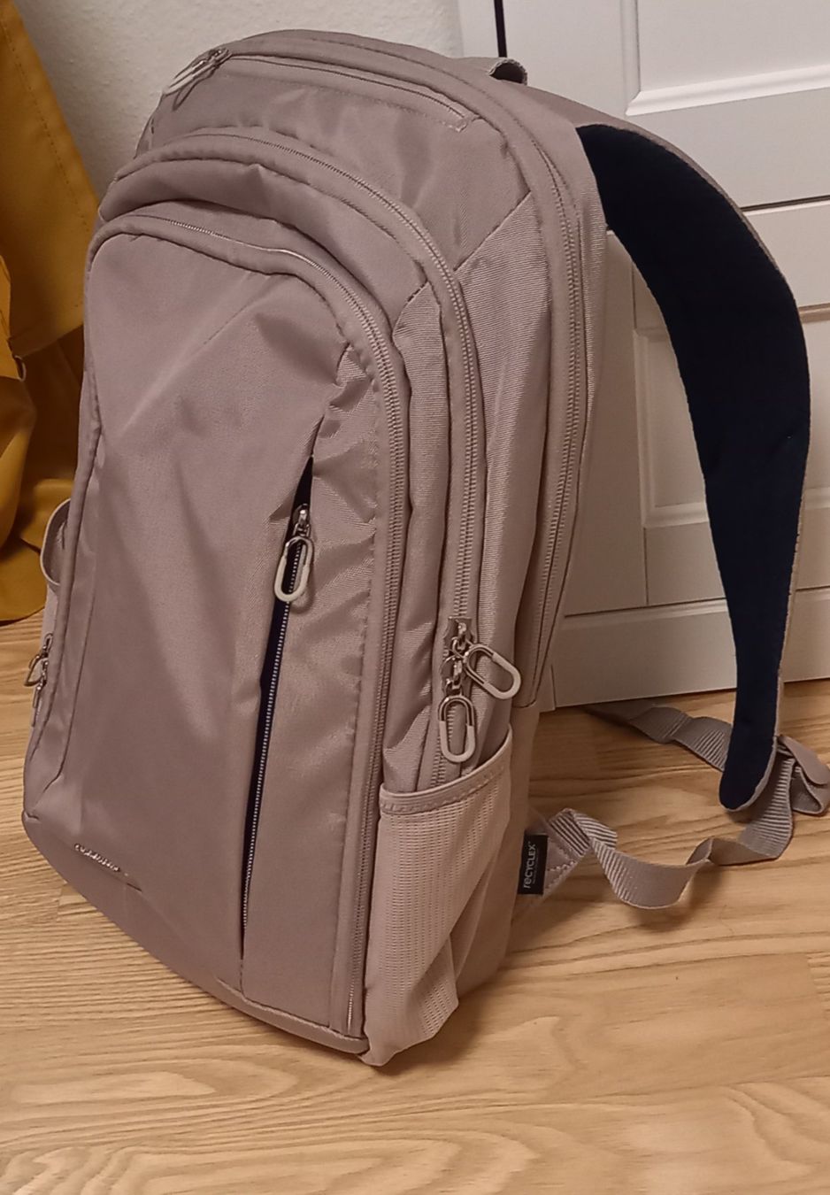 Samsonite Zaini: Samsonite Backpack 15.6" Laptop – Nuovo (secondo la descrizione) da Dietlikon venduto da SimFe