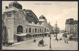 Basel, Bundesbahnhof mit Strassenbahnen