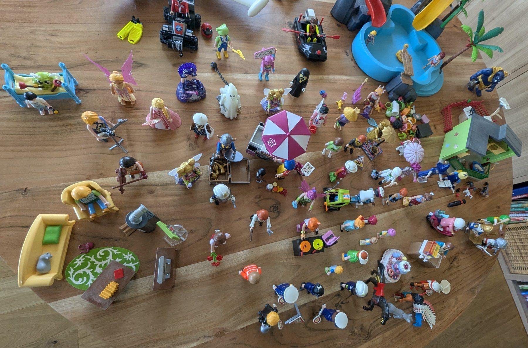 Playmobil Giocattoli: Grosses PLAYMOBIL-Paket – Usato da Buochs venduto da sergej047 1
