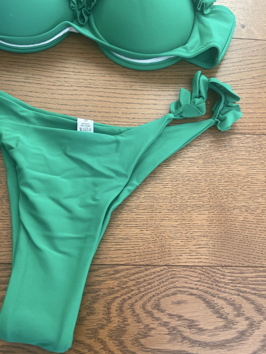 Badekleider & Bikinis: Bikini in Grün Gr S mit Rüschen – Neu (gemäss Beschreibung) aus Bassersdorf von Sandy456 3