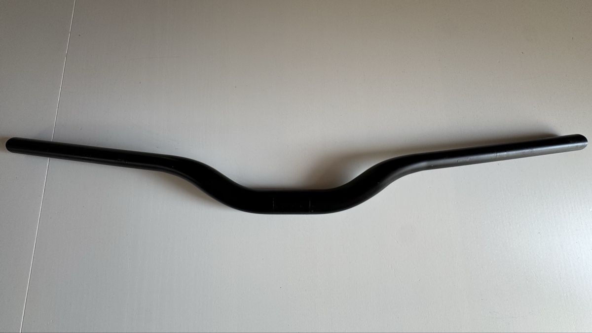 Ersatzteile: MTB Lenker SPARK – Gebraucht aus Murten von classic-driver 2