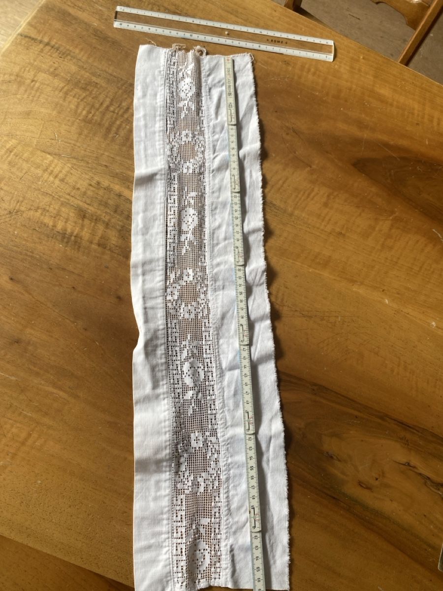 Stoffe: Antikes Spitzenband gerade – Gebraucht aus Dübendorf von Montclair