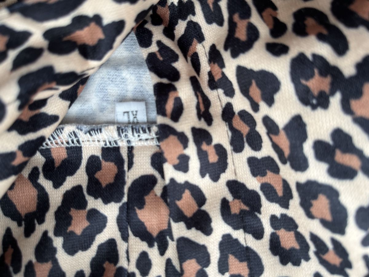 Maglioni & Felpe: Damen dünne Pullover mit Kapuze XL – Nuovo (secondo la descrizione) da Oberuzwil venduto da Kuchli 3