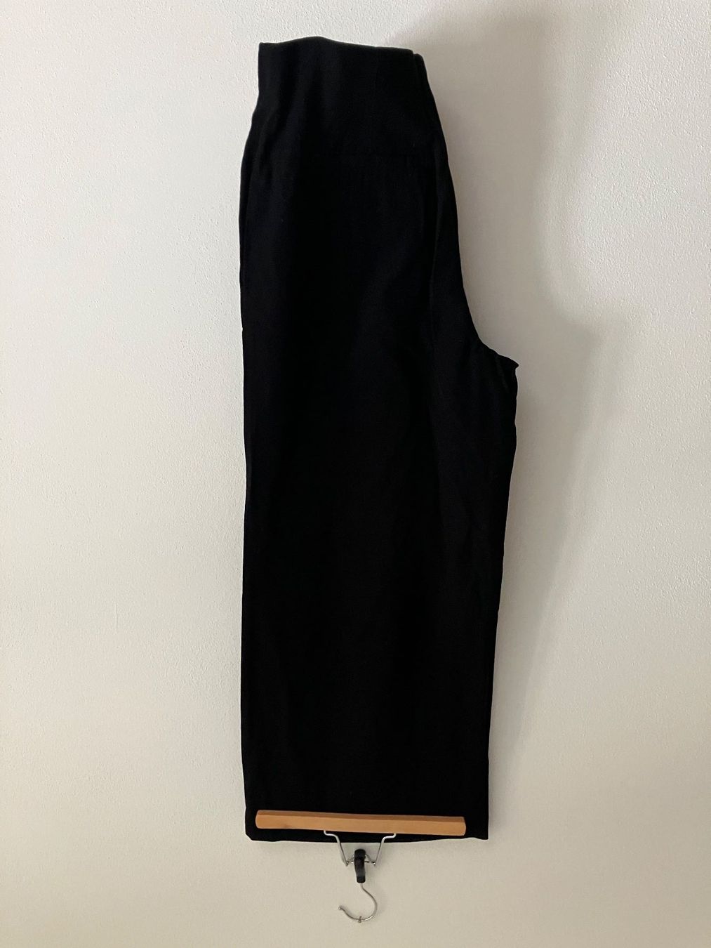 C&A Hosen: Schwarze Hose XS -C&A 36 – Gebraucht aus Zürich von Janakpur 3