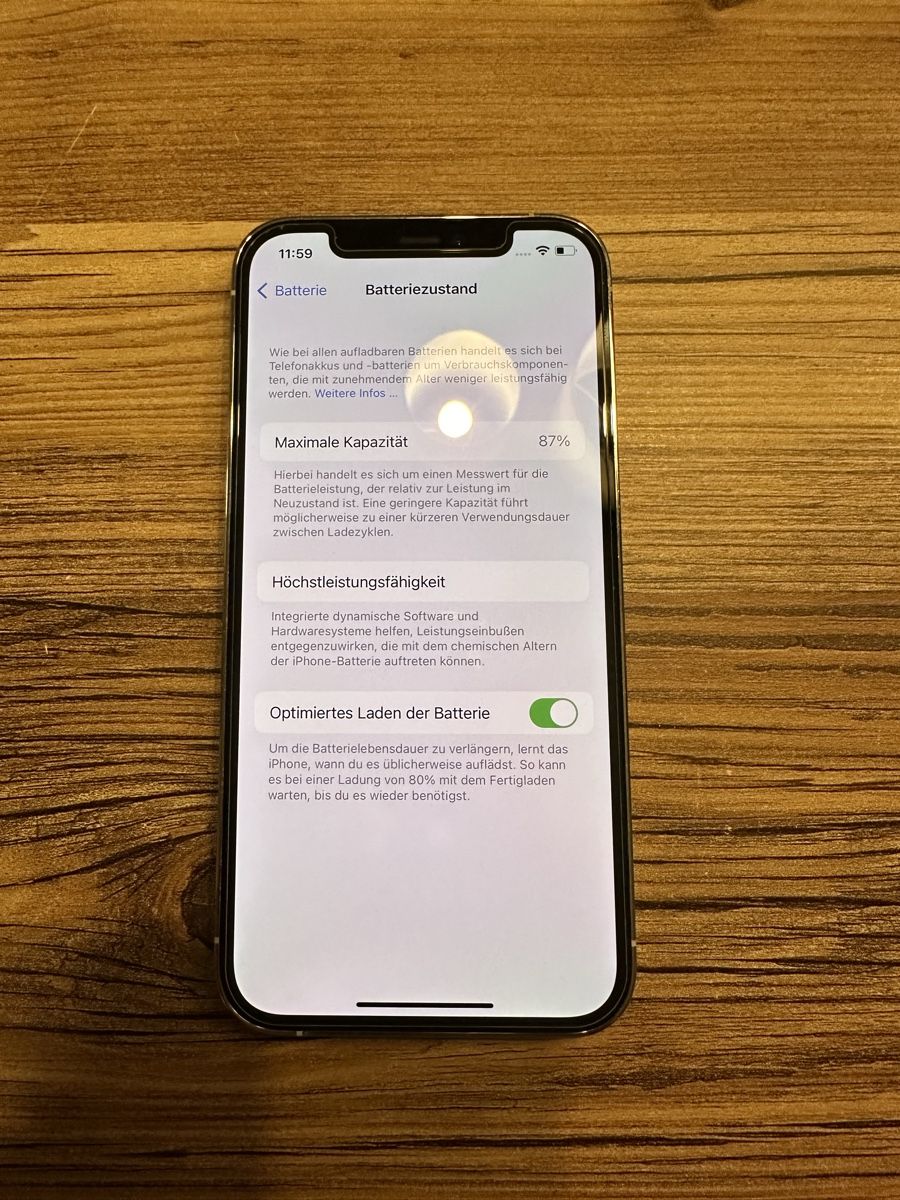 Apple Handys / Smartphones: Apple iPhone 12 Pro Silver 128GB – Gebraucht aus Muttenz von  1