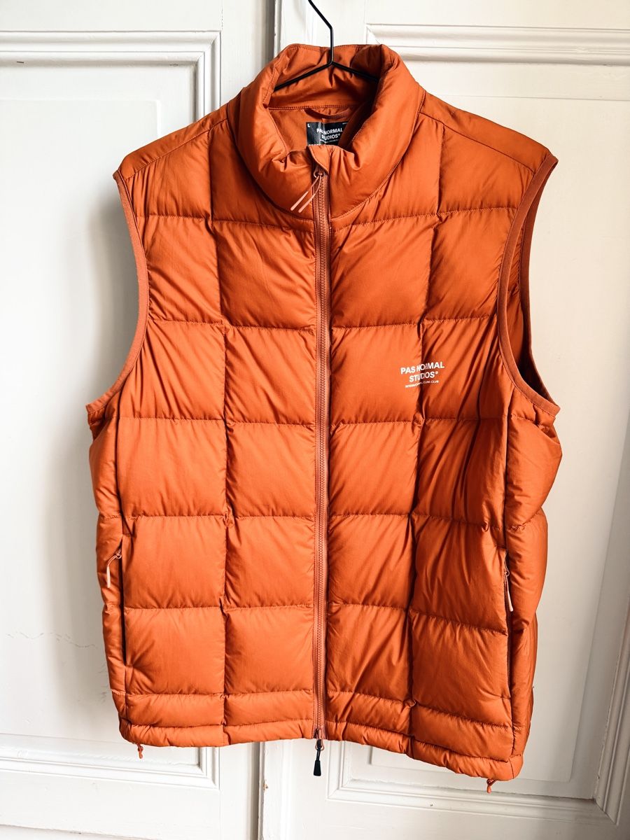 Pas Normal Studios Gilet & Giacche: Pas Normal Off Race Weste – Nuovo (secondo la descrizione) da Bern venduto da Mr.LR