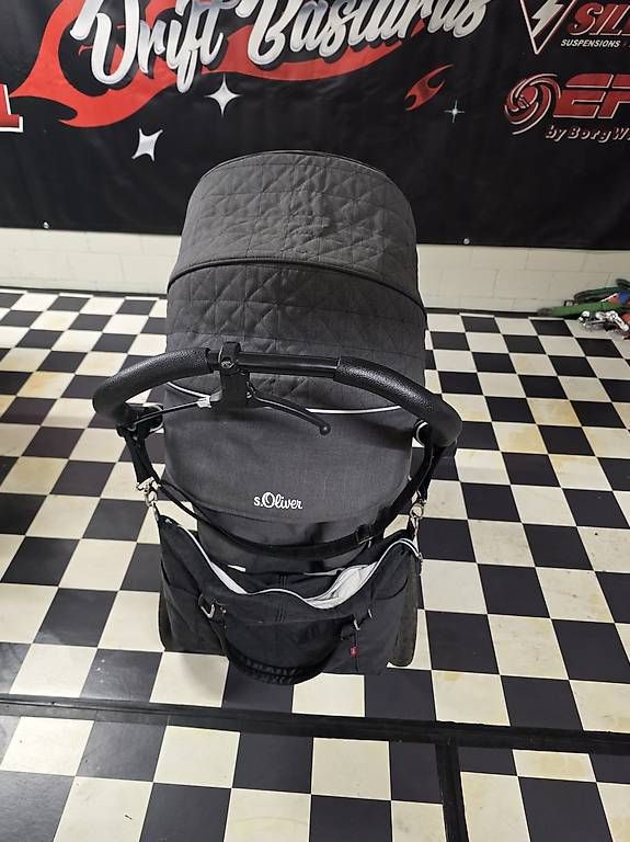 Hartan Carrozzine: Kinderwagen Hartan Racer GTS – Usato da Rickenbach LU venduto da ram_x8wq 3