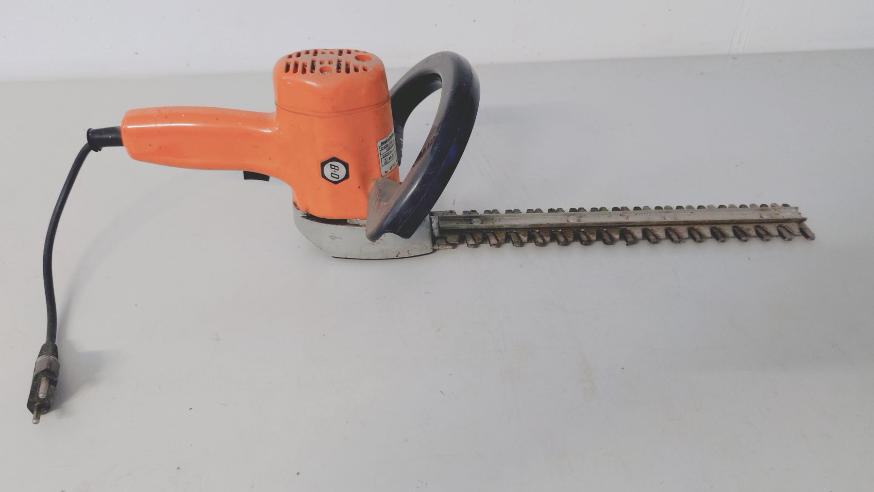 Tutti gli attrezzi: Black&Decker Nostalgie Heckenschere – Usato da Wettingen venduto da rosanini 3