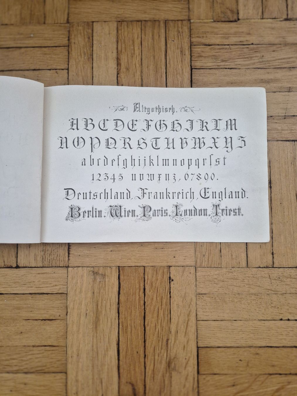 Libri: Muster-Alphabethefte  – Usato da Bern venduto da san_kcw5 6
