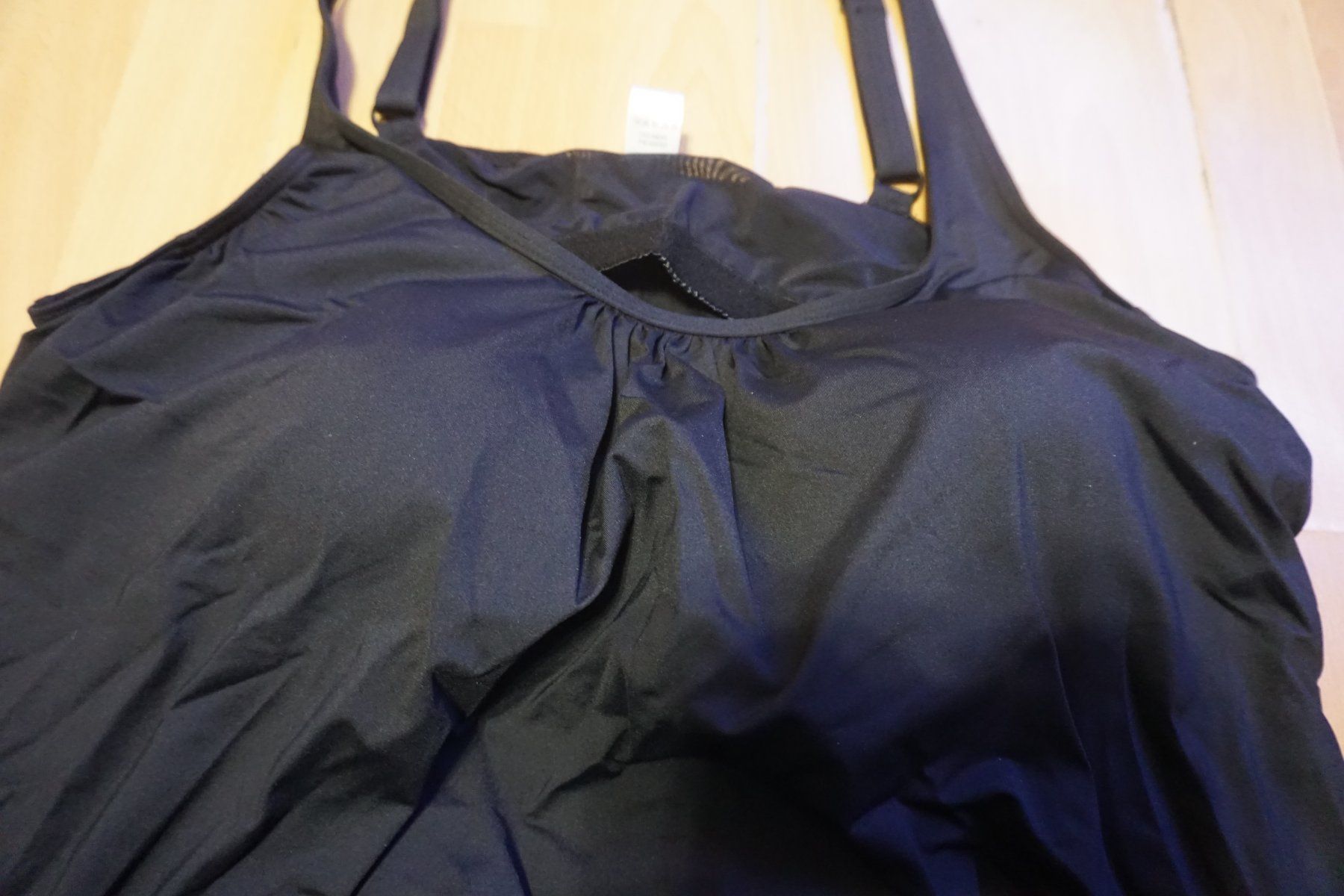 Lascana Costumi da bagno & Bikini: Lascana Badeoberteil/Tankini Gr.46 – Usato da Zürich venduto da einalemjena 1