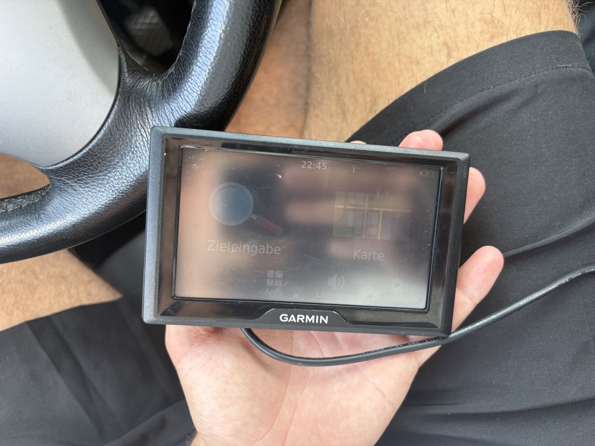 Garmin Navigationsgeräte: Garmin Navigationsgerät  – Gebraucht aus Greifensee von oli_q2zg 1