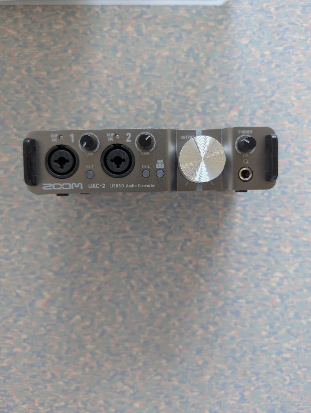 Convertitori: Zoom UAC-2 USB 3.0 Audio Interface – 2 In / 2 Out – Usato da Zug venduto da Smilezone 2