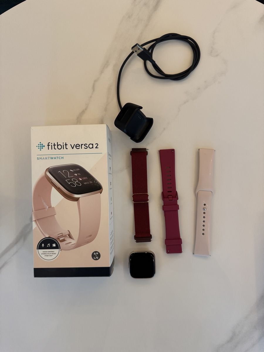 Fitbit Smartwatch: Fitbit Versa 2 Smartwatch – D'occasion à Bern par pra_db5c 1