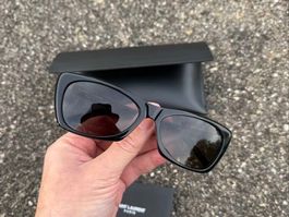Sonnenbrille Yves Saint Laurent