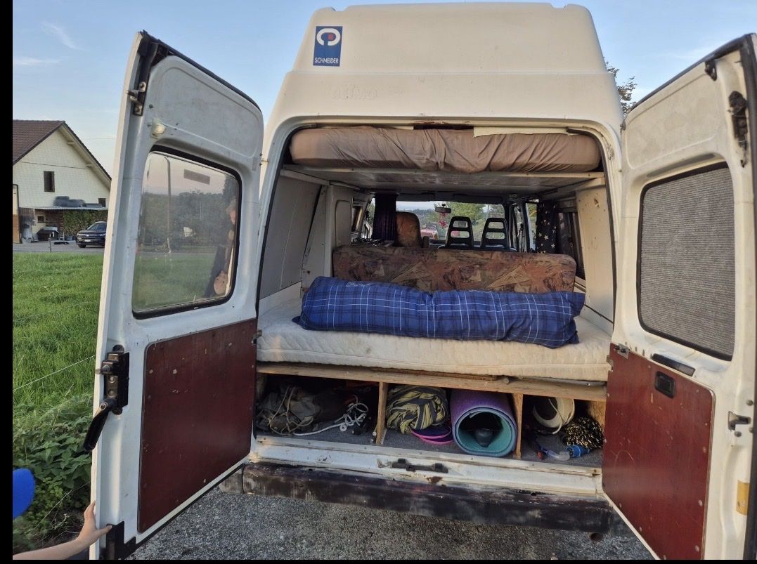Ford Camping Fahrzeuge: Ford Transit Camper – Gebraucht aus Männedorf von EscortMk2 2