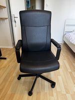 Bürostuhl schwarz