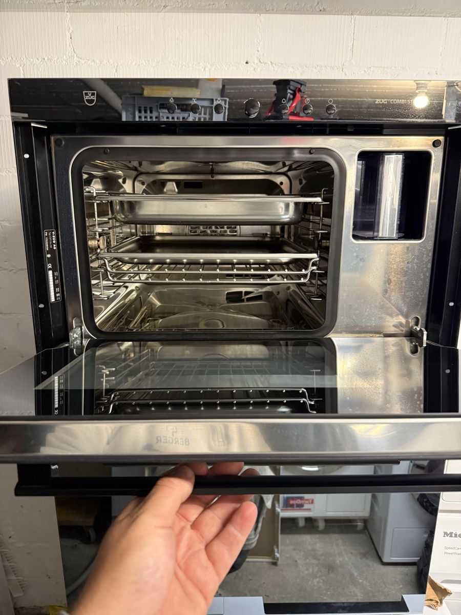 V-Zug Elettrodomestici da cucina: Backofen und stimer zug – Usato da Adliswil venduto da F.B.E 1