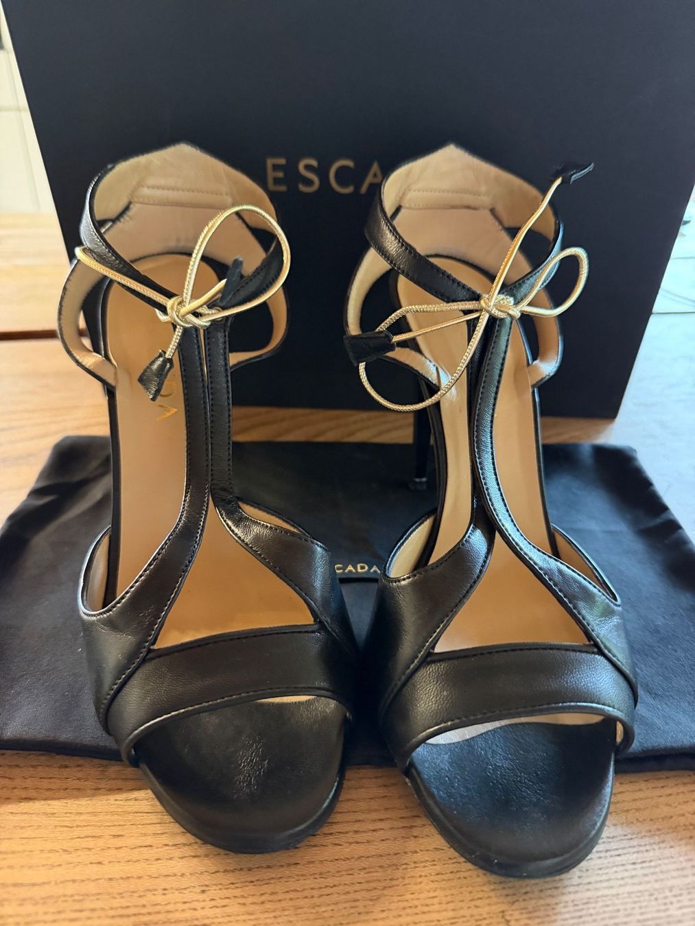 Escada Scarpe da donna: Escada Schuhe 39 – Usato da Rebstein venduto da lot_k6yk