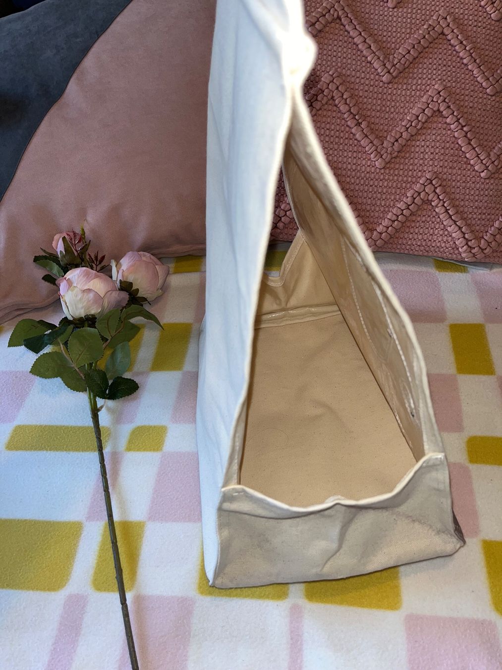 Altro per la casa: Cute diaper storage hanging bag from 3 Sprouts – Nuovo (secondo la descrizione) da Genève venduto da dmt_y25y 1