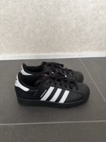 Adidas Superstar, Grösse 39 1/3, Schwarz/Weiss, Top Zustand!
