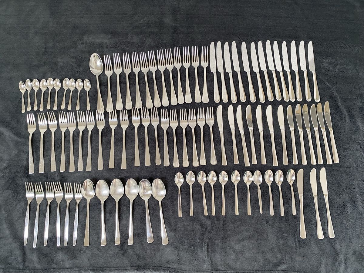 Set di posate: Besteck Service gemischt 94 Teile – Usato da Hägglingen venduto da Karin0802 5