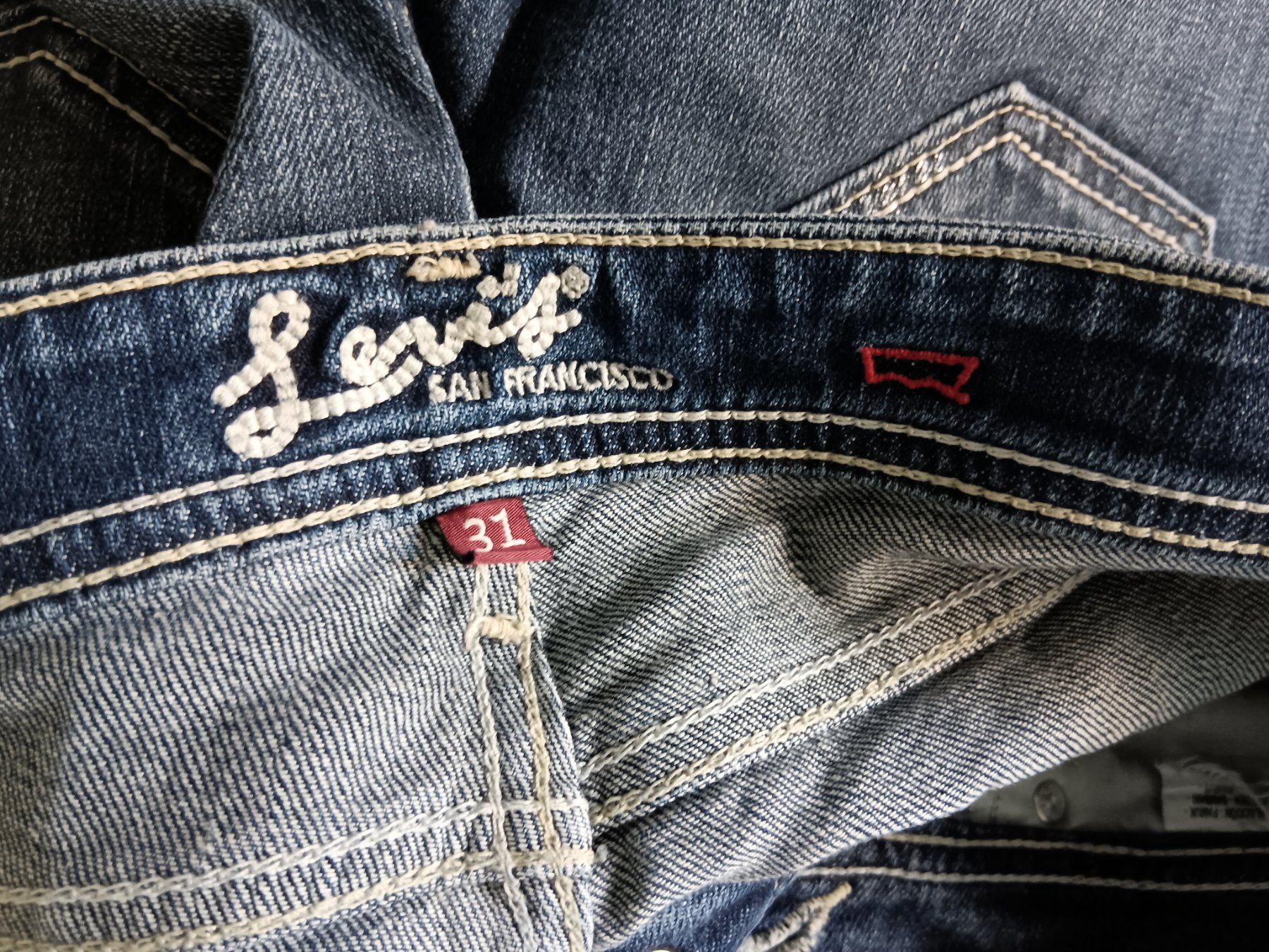 Levi's Jeans: LEVIS Jeans SAN FRANCISCO taille / Grosse 31 – Usato da Cossonay-ville venduto da Super-Price-Quality 9